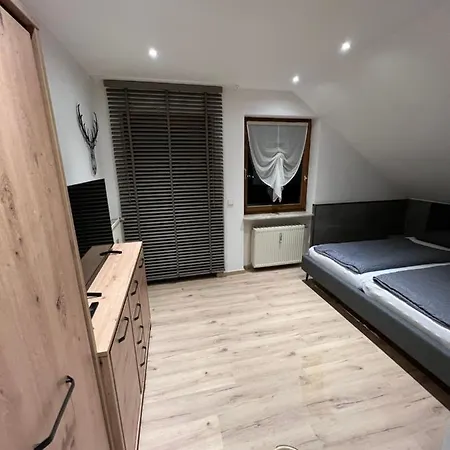 Schwaerzer Guest house 3*
